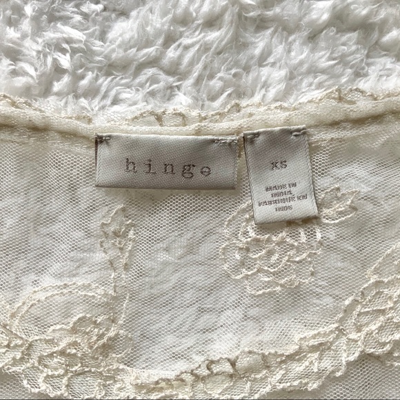 Nordstrom Hinge Sheer Lace Top - Picture 4 of 8